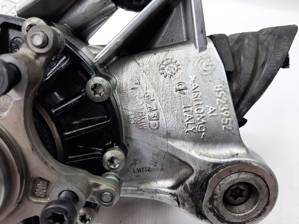 R 1200 Кутовий редуктор задній BMW R 1200 2014 33748394281 BMW R 1200 2