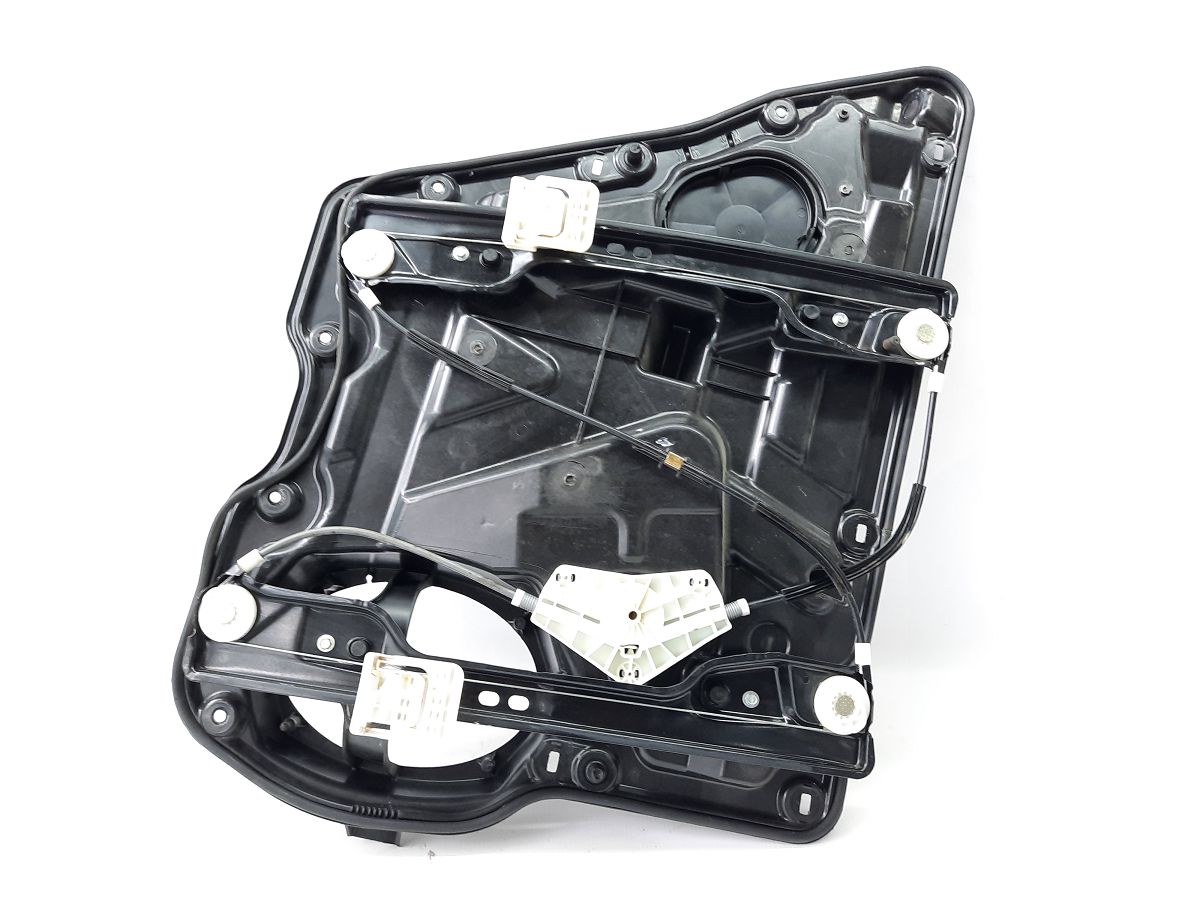 Journey Стеклоподъемник двери задней правой Dodge Journey 2009-2020 68043738AA Dodge Journey 7 Journey Стеклоподъемник двери задней правой Dodge Journey 2009-2020 68043738AA Dodge Journey 7