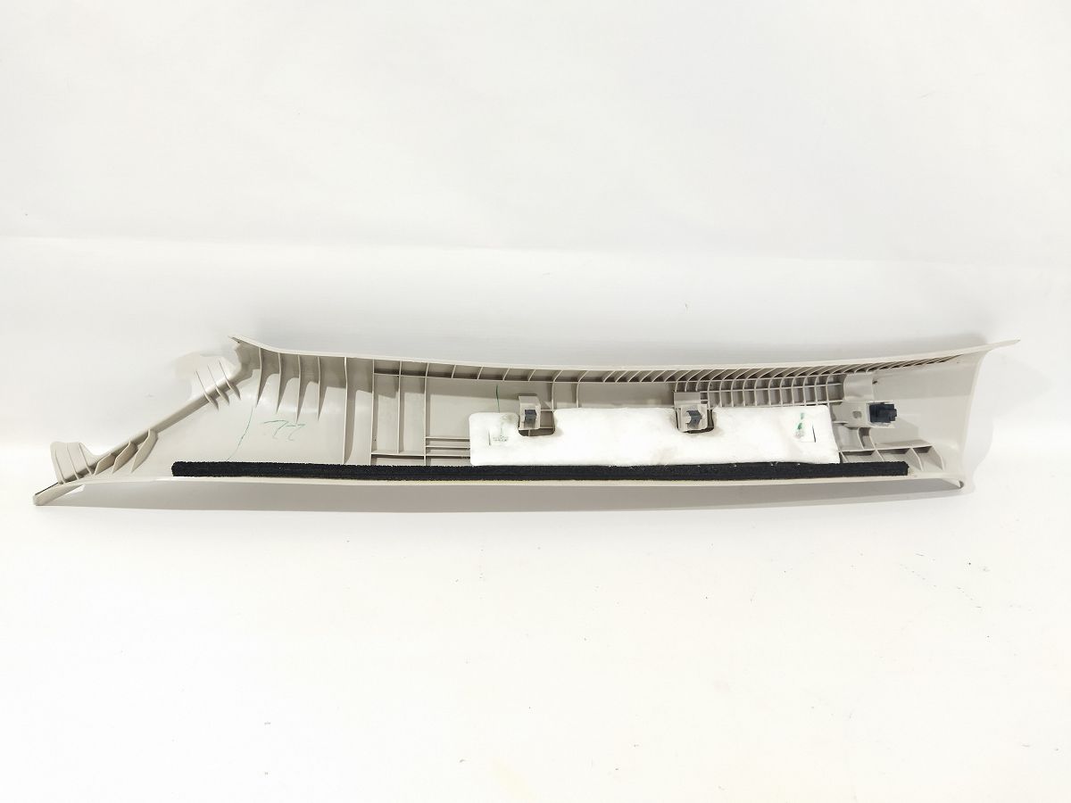 6 Накладка стійки передньої права Mazda 6 2013-2017 GHR168160B75 Mazda 6 3