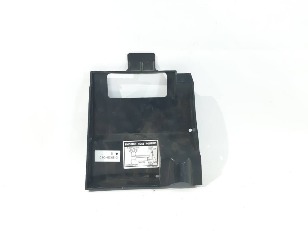 Yzfr 3 Кришка акумуляторного відсіку задня YAMAHA YZFR 3 2015-2020 1WDF163E00 YAMAHA YZFR 3 2