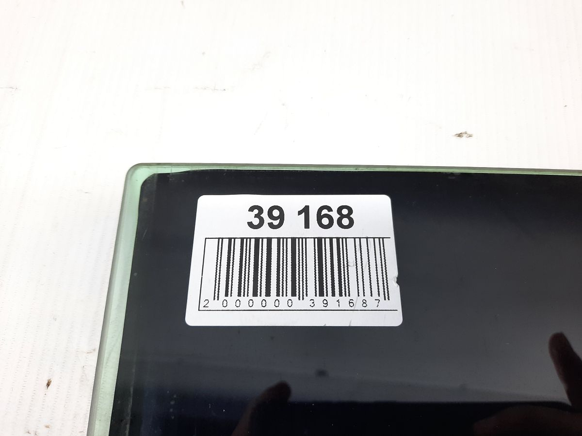 Tiguan Стекло двери задней правой Volkswagen Tiguan 2009-2018 5N0845026A Volkswagen Tiguan 3