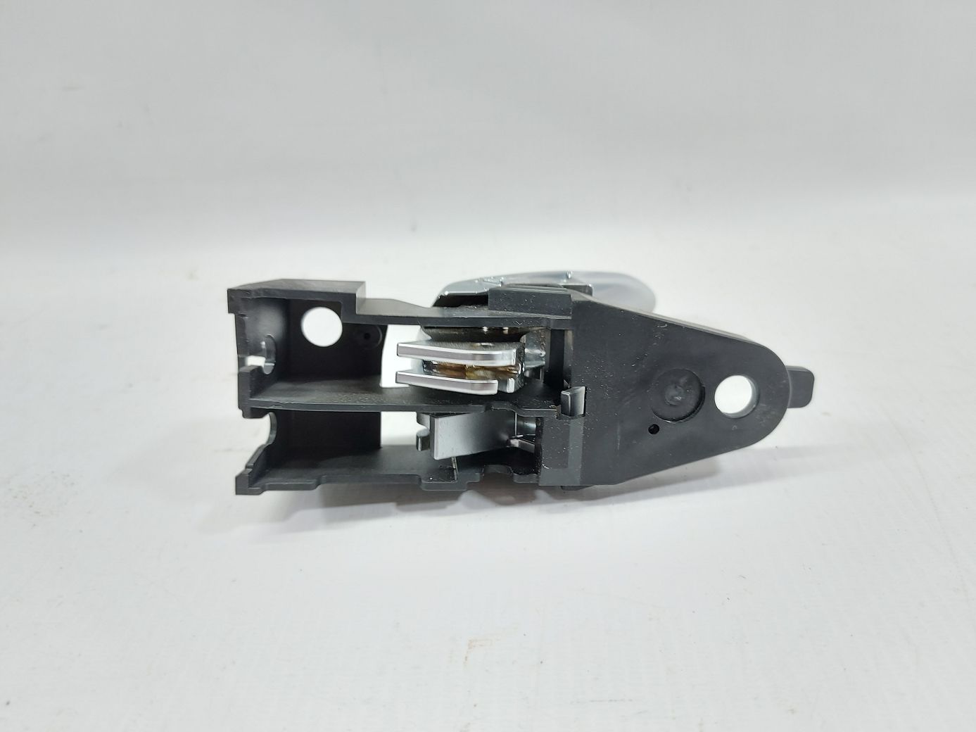 Dart Ручка дверей задньої лівої внутрішня (сіра) Dodge Dart 2013-2016 68170243AB Dodge Dart 4