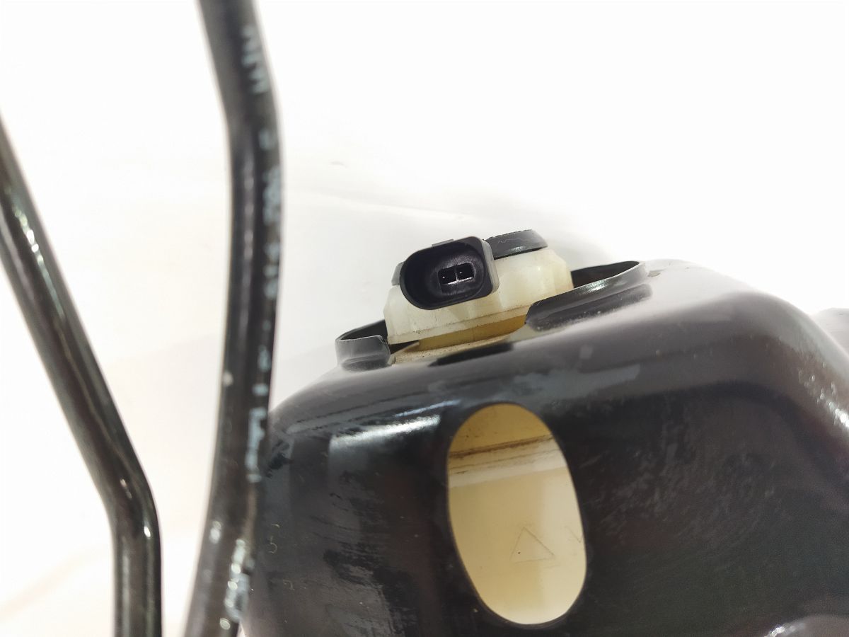 A4 Главный тормозной цилиндр Audi A4 2013-2016 4G2611021C Audi A4 5 A4 Главный тормозной цилиндр Audi A4 2013-2016 4G2611021C Audi A4 5