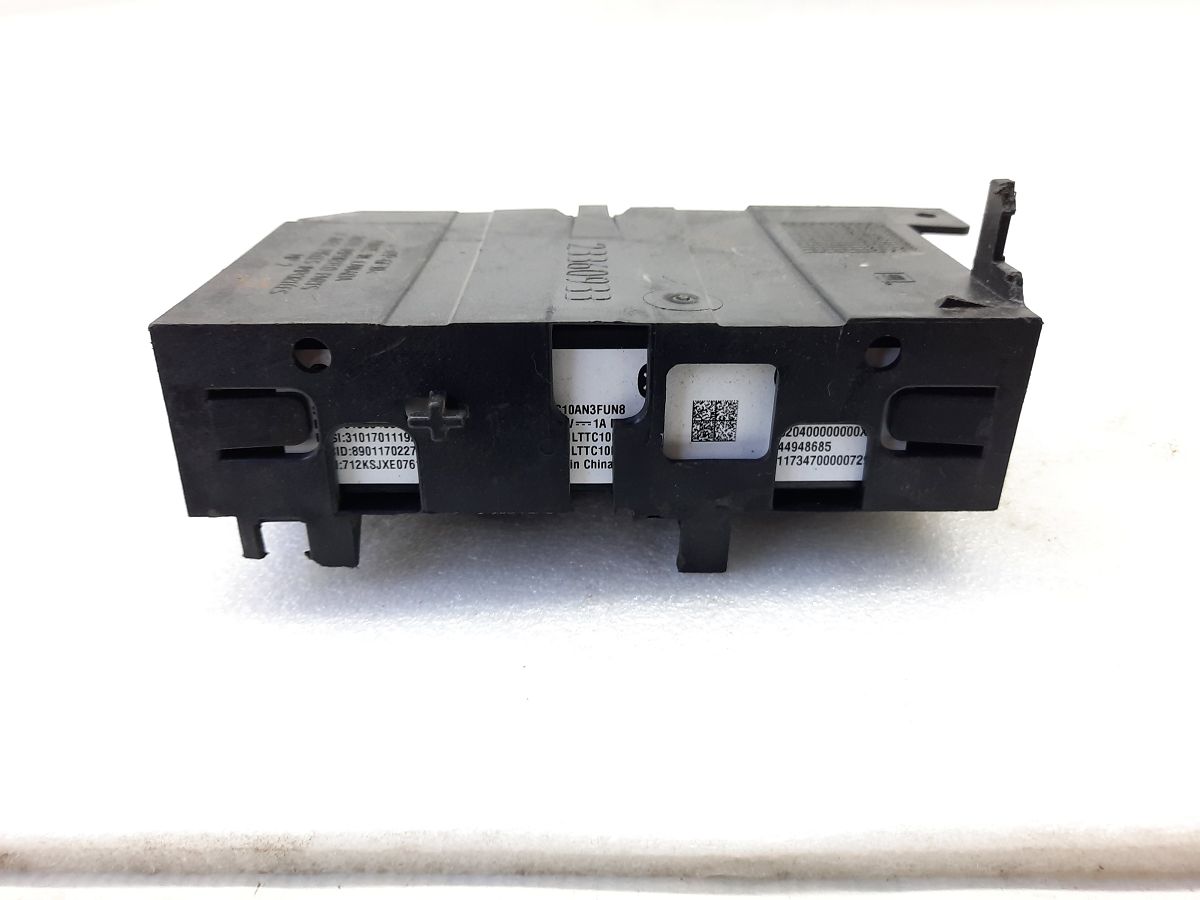 Malibu Блок комунікацій Chevrolet Malibu 2018 84298328 Chevrolet Malibu 7