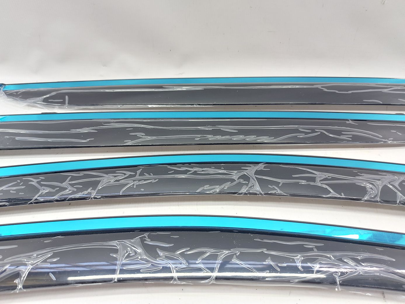 Вітровики бокового скла Дефлектори вікон Volkswagen ID.4X `21 Volkswagen ID.4X 3