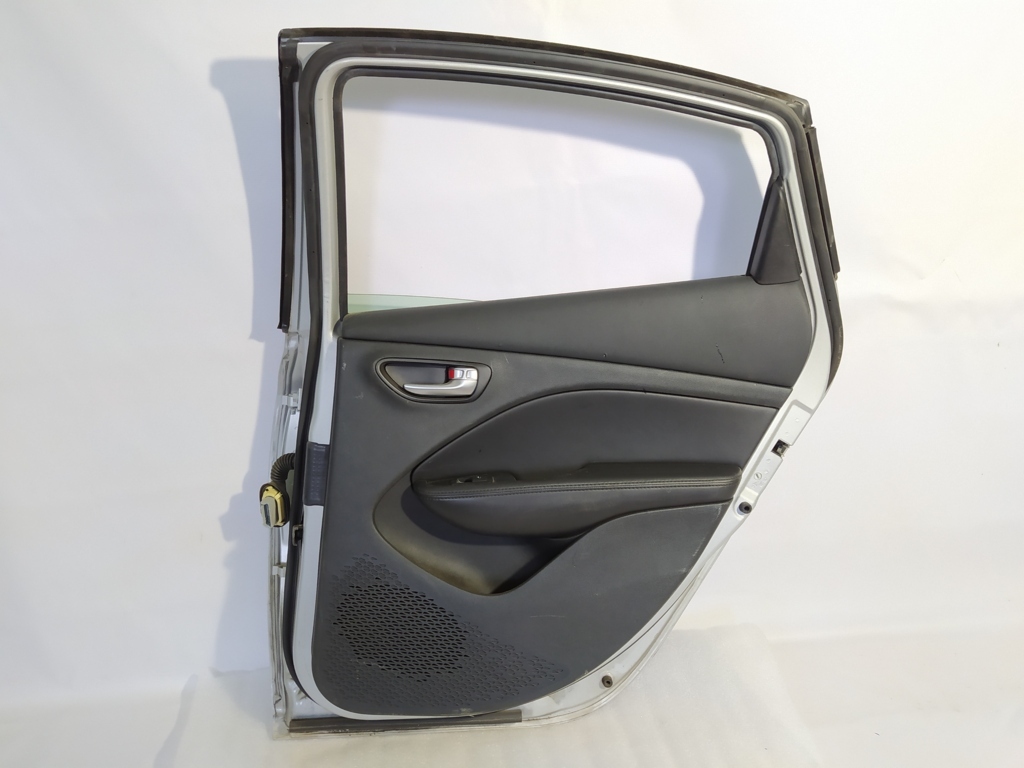 Dart Двері задні права Dodge Dart 2013-2019 68158726AD Dodge Dart 44