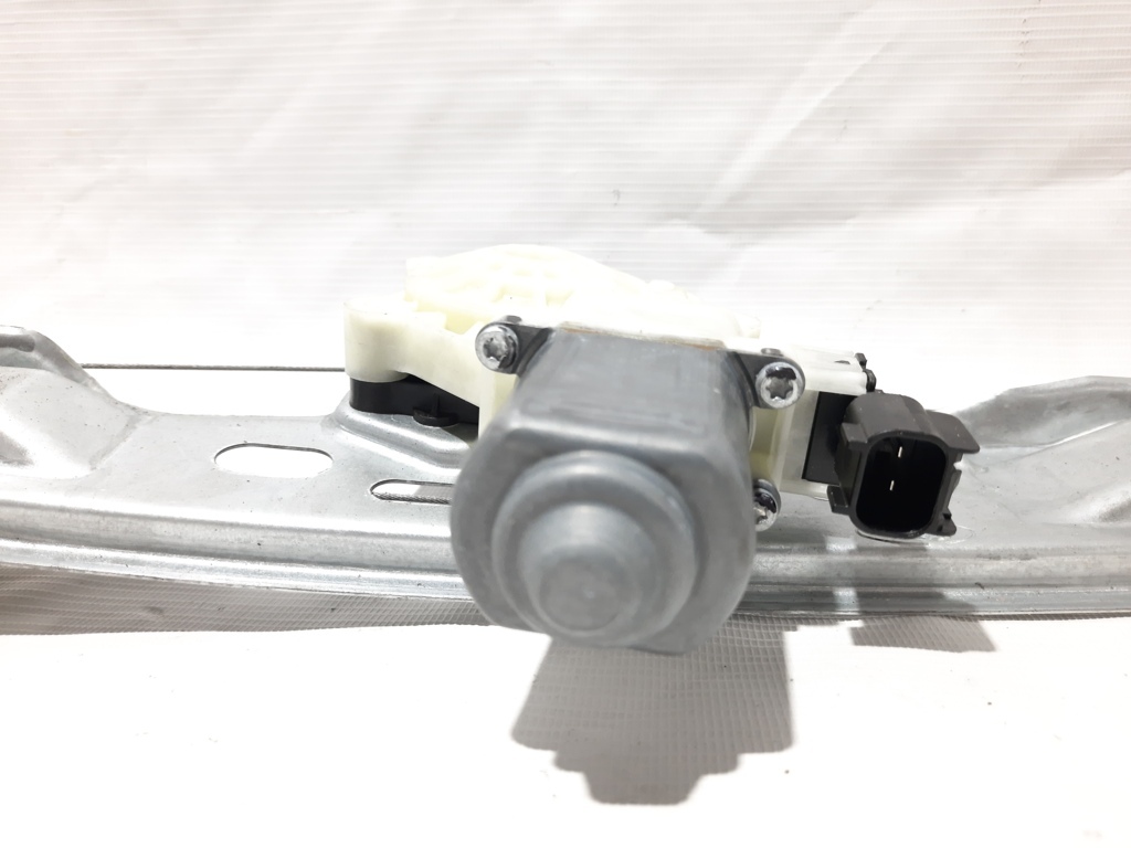 Focus Стеклоподъёмник двери задней левой Ford Focus 2012-2018 BM5Z5827001B Ford Focus 30