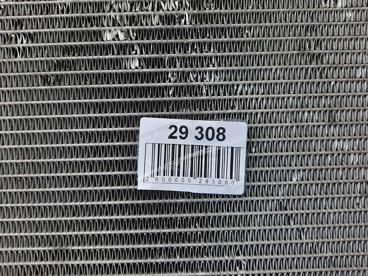 5 series Радіатор системи охолодження (пробитий) BMW 5 series 2011 17118669005 BMW 5 series 15