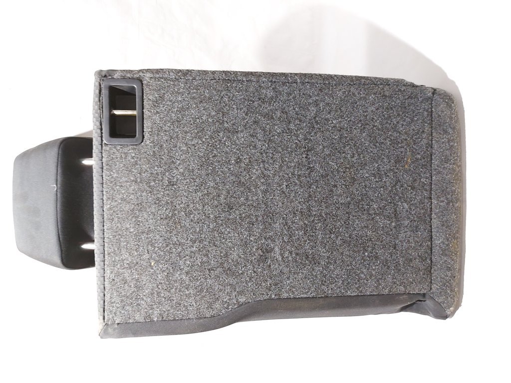 Passat s Спинка заднього ряду сидінь ліва Volkswagen Passat S 2011-2019 5C6885503C Volkswagen Passat S 5