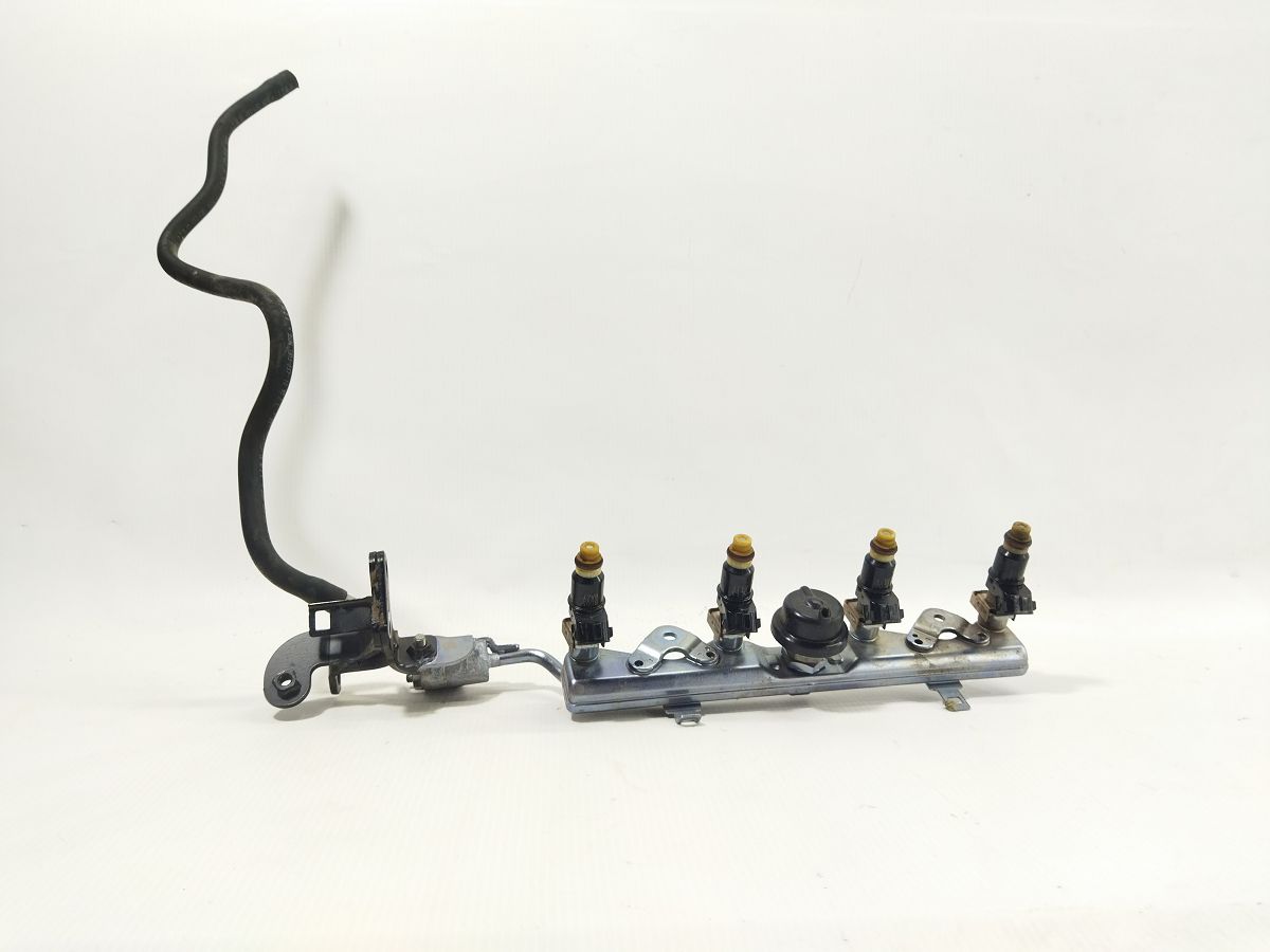 Insight. Паливна рейка з форсунками Honda Insight 2010-2014 16620RBJA01 Honda Insight