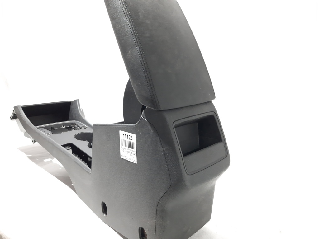 Passat s Консоль центральная Volkswagen Passat S 2012-2015 561863241C82V Volkswagen Passat S 30