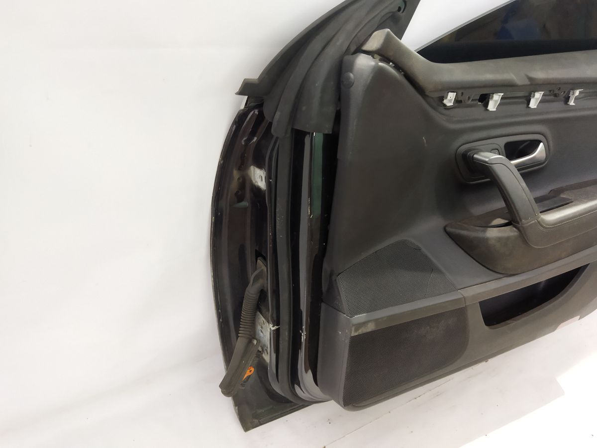 Passat cc Дверь передняя правая Volkswagen Passat CC 2009-2017 3C8831056H Volkswagen Passat CC 13