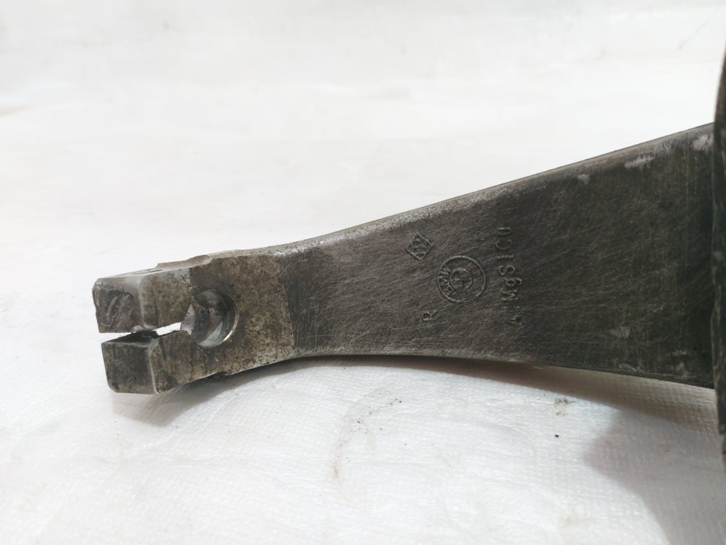 7 series Поворотний кулак правий BMW 7 2009-2015 31216775768 BMW 7 3