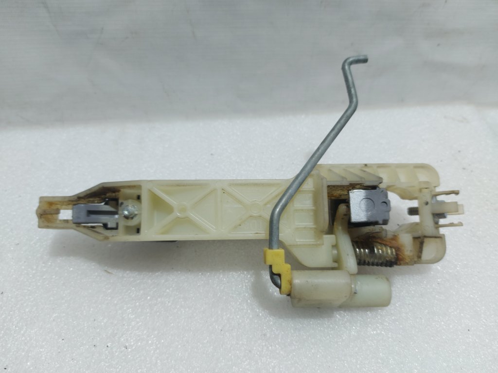 Forte koup Ручка двері зовнішня з кронштейном передня ліва Kia Forte Koup 2010-2013 826511M050 Kia Forte Koup 4