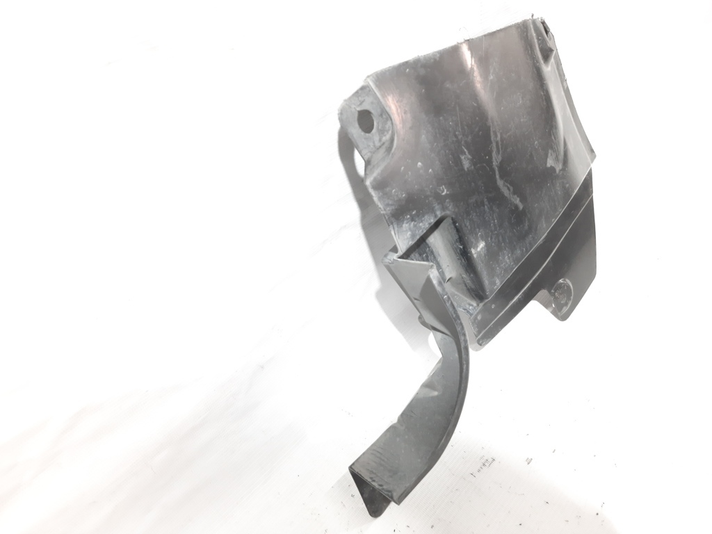 3 Пыльник двигателя боковой правый Mazda 3 2014-2018 BJS756341 Mazda 3 10