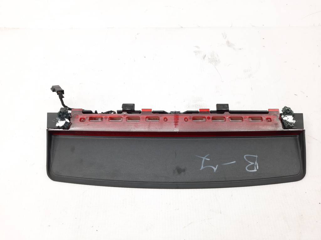 7 series Додатковий стоп сигнал BMW 7 2012 63257187221 BMW 7 2