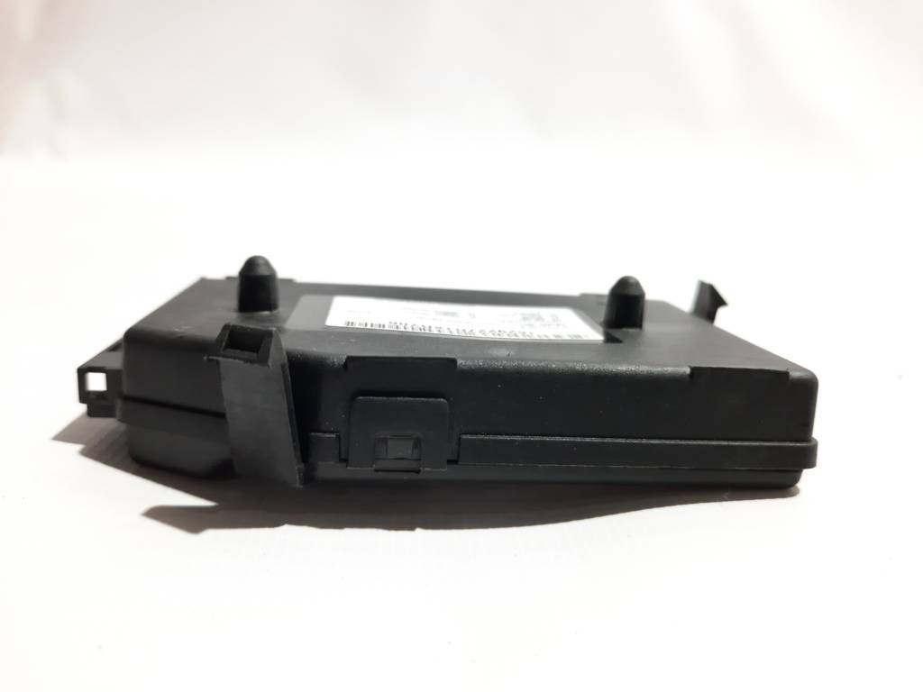 Passat s Датчик магнітного поля Volkswagen Passat S 2012 561-919-965 Volkswagen Passat S 6