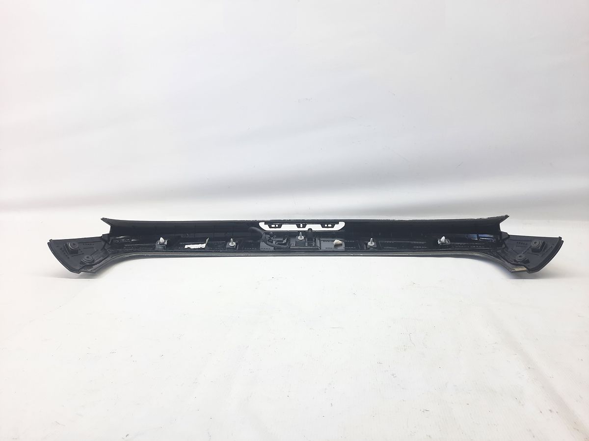 Trax Спойлер кришки багажника Chevrolet Trax 2015-2021 95421465 Chevrolet Trax 4