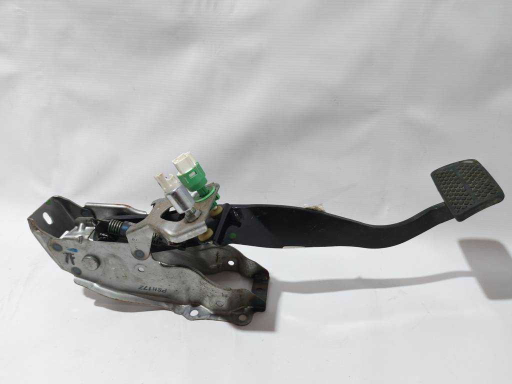 Insight Педаль гальма Honda Insight 2010-2014 46600TM8A51 Honda Insight 12