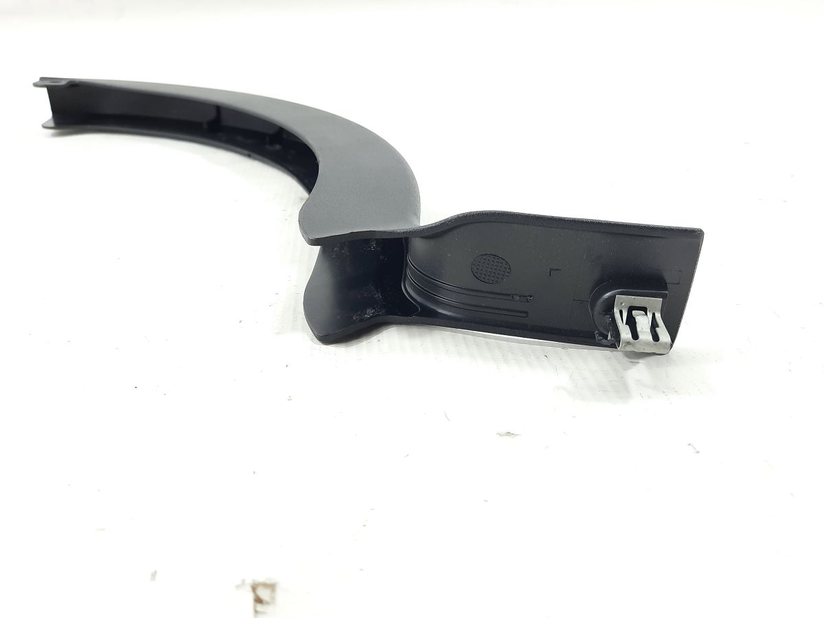 Ats Накладка петли крышки багажника левая Cadillac ATS 2013-2018 20933951 Cadillac ATS 4