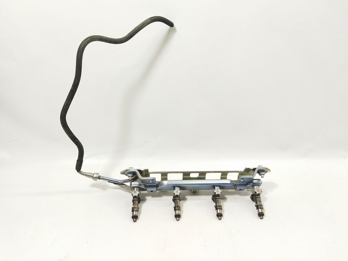 Sentra. Паливна рейка з форсунками Nissan Sentra 2013-2019 175203RC2A Nissan Sentra Sentra. Паливна рейка з форсунками Nissan Sentra 2013-2019 175203RC2A Nissan Sentra