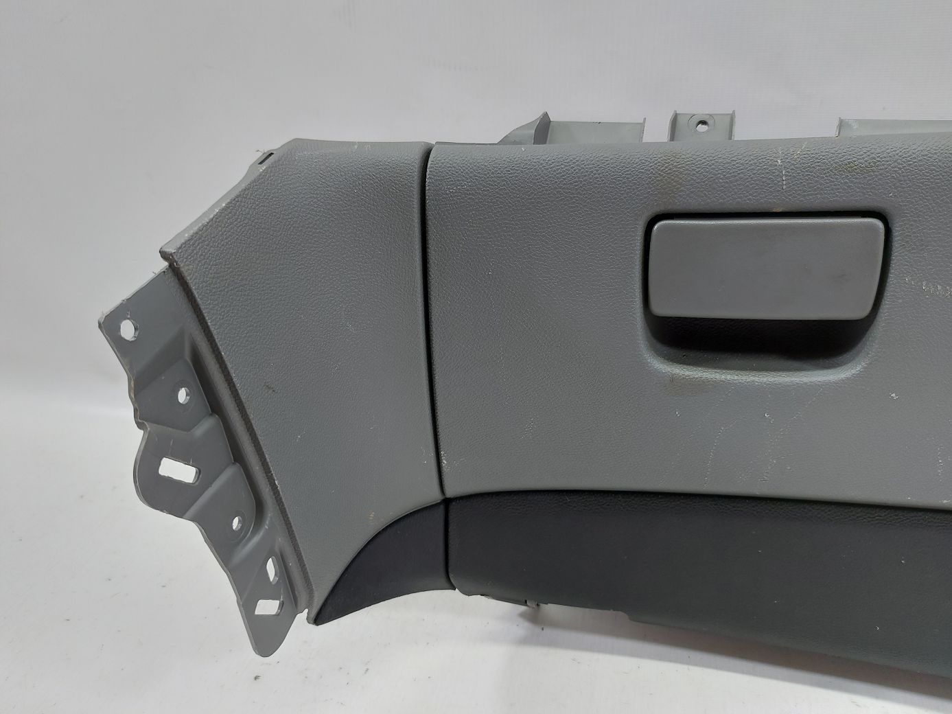 Malibu Бардачок Chevrolet Malibu 2013-2014 22935161 Chevrolet Malibu 2