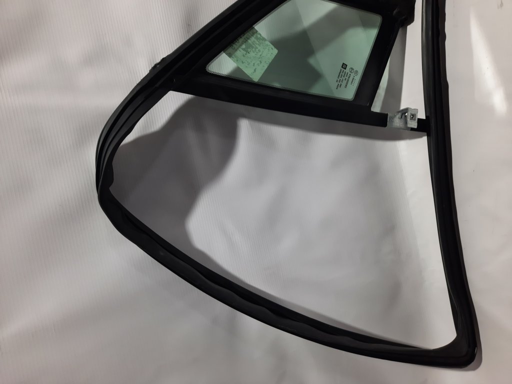 Volt Скло двері передньої лівої Chevrolet Volt 2011-2015 22906079 Chevrolet Volt 6 Volt Скло двері передньої лівої Chevrolet Volt 2011-2015 22906079 Chevrolet Volt 6