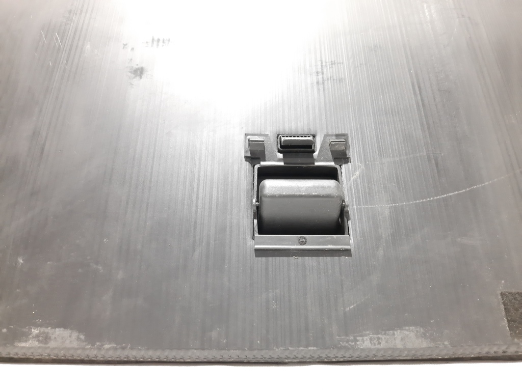 Passat s Ковровое покрытие багажного отделения (люк) Volkswagen Passat S 2012-2020 561863463B1BS Volkswagen Passat S 21