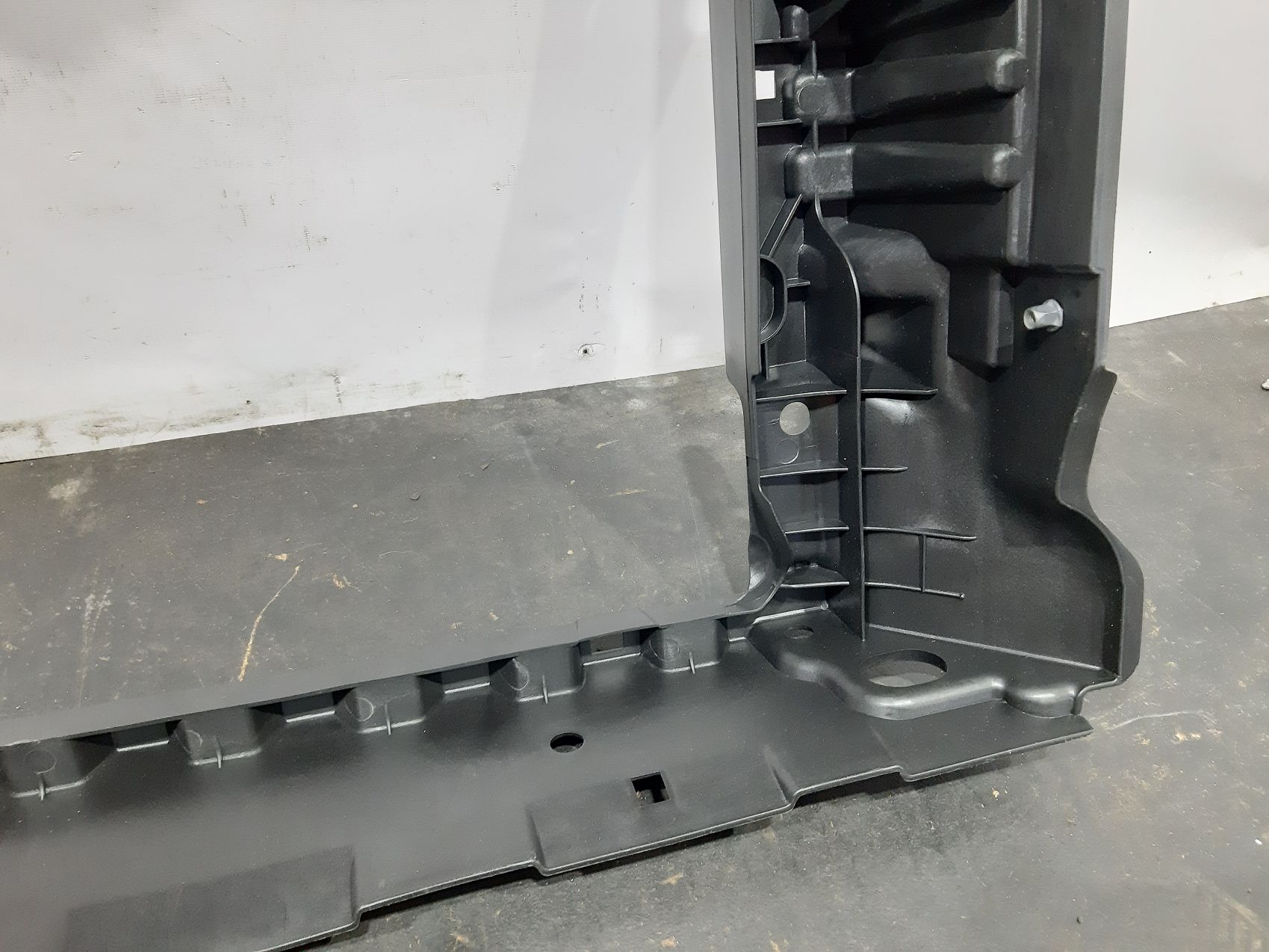  Передняя панель (телевизор) Volkswagen Passat B8 `16-19 Volkswagen Passat B8 20