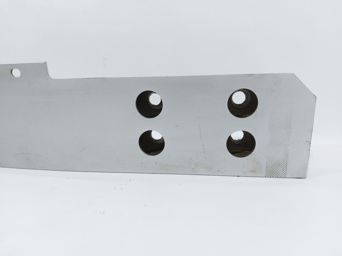 Ats Підсилювач бампера переднього Cadillac ATS 2013-2019 23484208 Cadillac ATS 2 Ats Підсилювач бампера переднього Cadillac ATS 2013-2019 23484208 Cadillac ATS 2