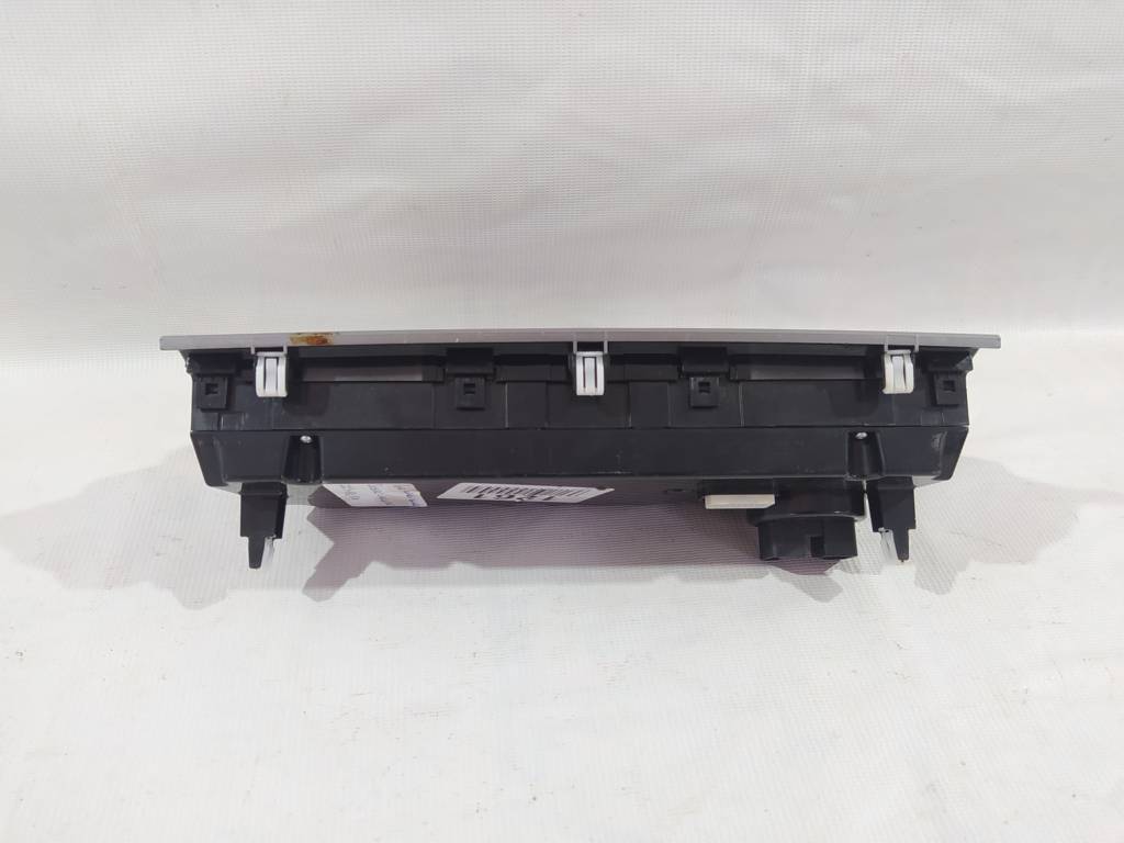 Legacy Блок управления климатом Subaru Legacy 2015-2019 72311AL20A Subaru Legacy 2