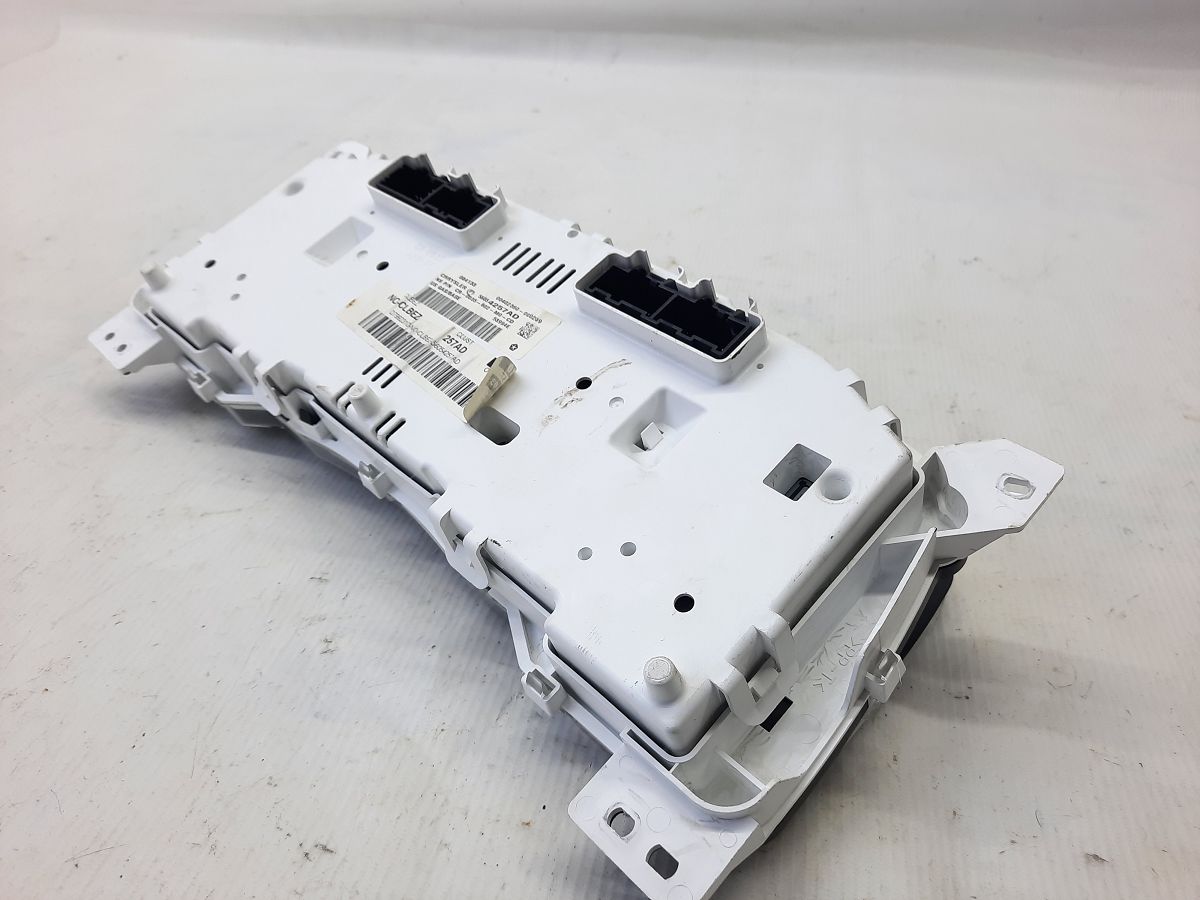 Compass Панель приладів (спідометр) Jeep Compass 2014-2017 56054257AD Jeep Compass 9