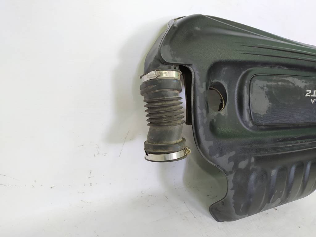 Dart Крышка двигателя 2.0 Dodge Dart 2013-2019 4627455AE Dodge Dart 9