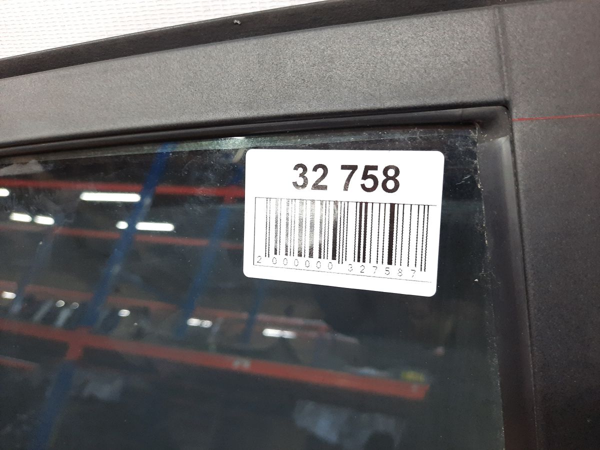 Fiesta sedan Двері задні праві Ford Fiesta sedan 2011-2019 G2BZ5424630A Ford Fiesta sedan 12