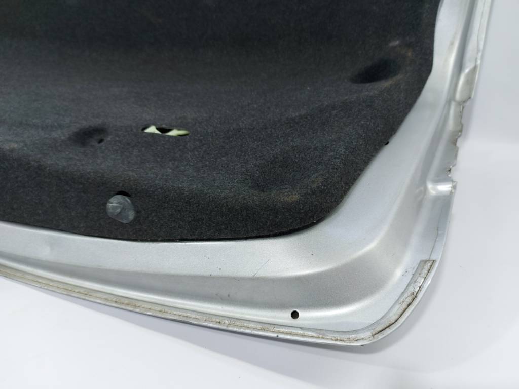 Fiesta sedan Кришка багажника без спойлера Ford Fiesta sedan 2011-2013 AE8Z5440110A Ford Fiesta sedan 17