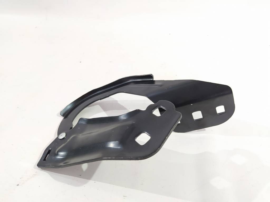  Петля капота левая Ford Focus 2011 KH2536451 Ford Focus 4