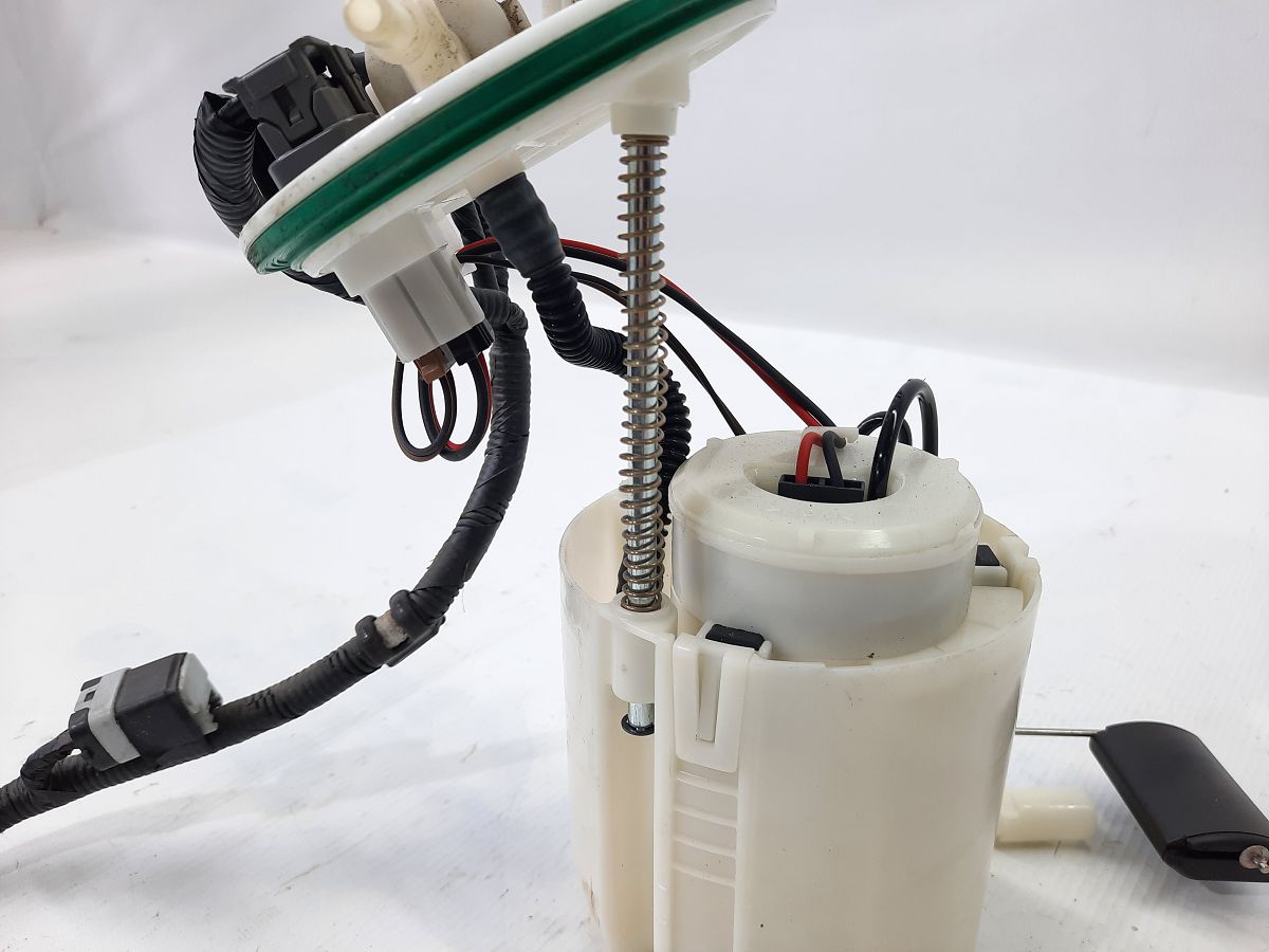 Cadenza Бензонасос Kia CADENZA 2014-2016 311103R800 Kia CADENZA 7