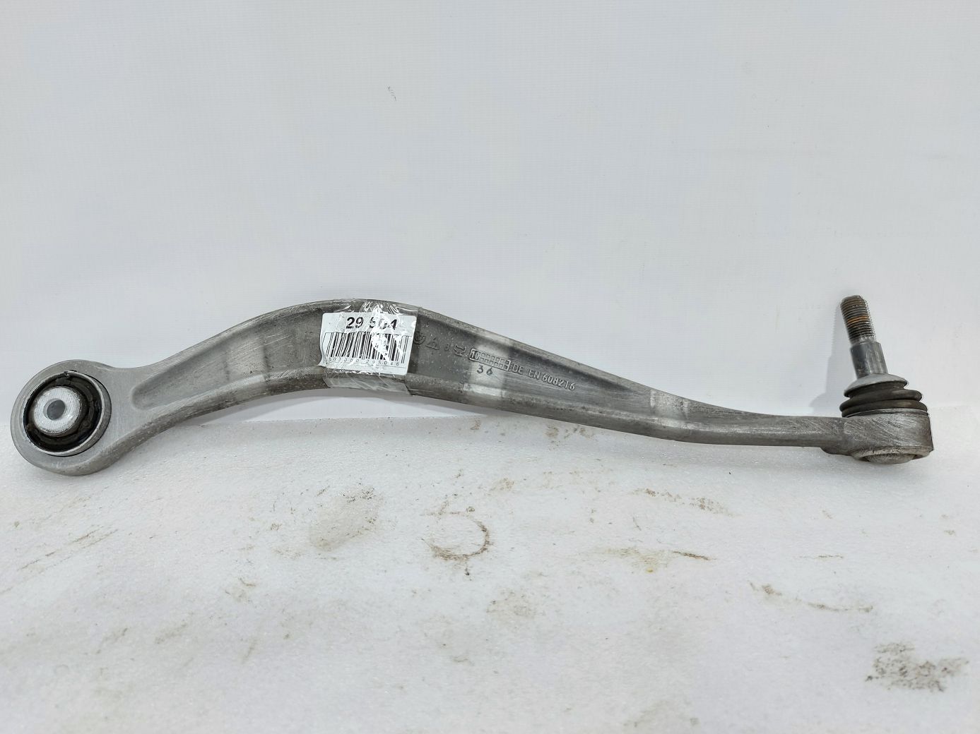 5 series. Рычаг задний поперечный правый/левый BMW 5 series 2009-2019 33326775902 BMW 5 series