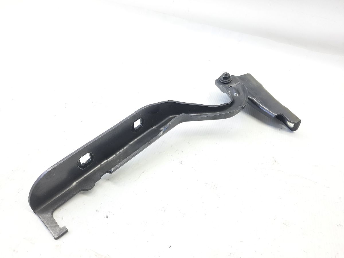 Dart Петля капота права Dodge Dart 2013-2019 68082130AA Dodge Dart 5