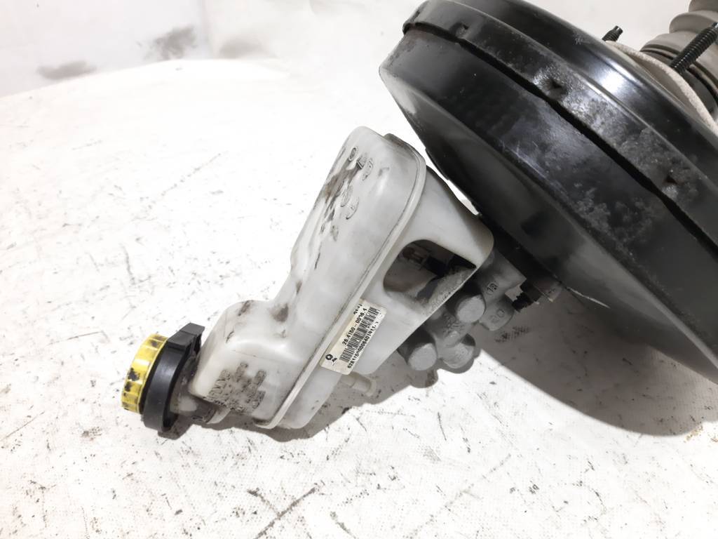 Patriot Головний гальмівний циліндр Jeep Patriot 2007-2017 5175098AB Jeep Patriot 4