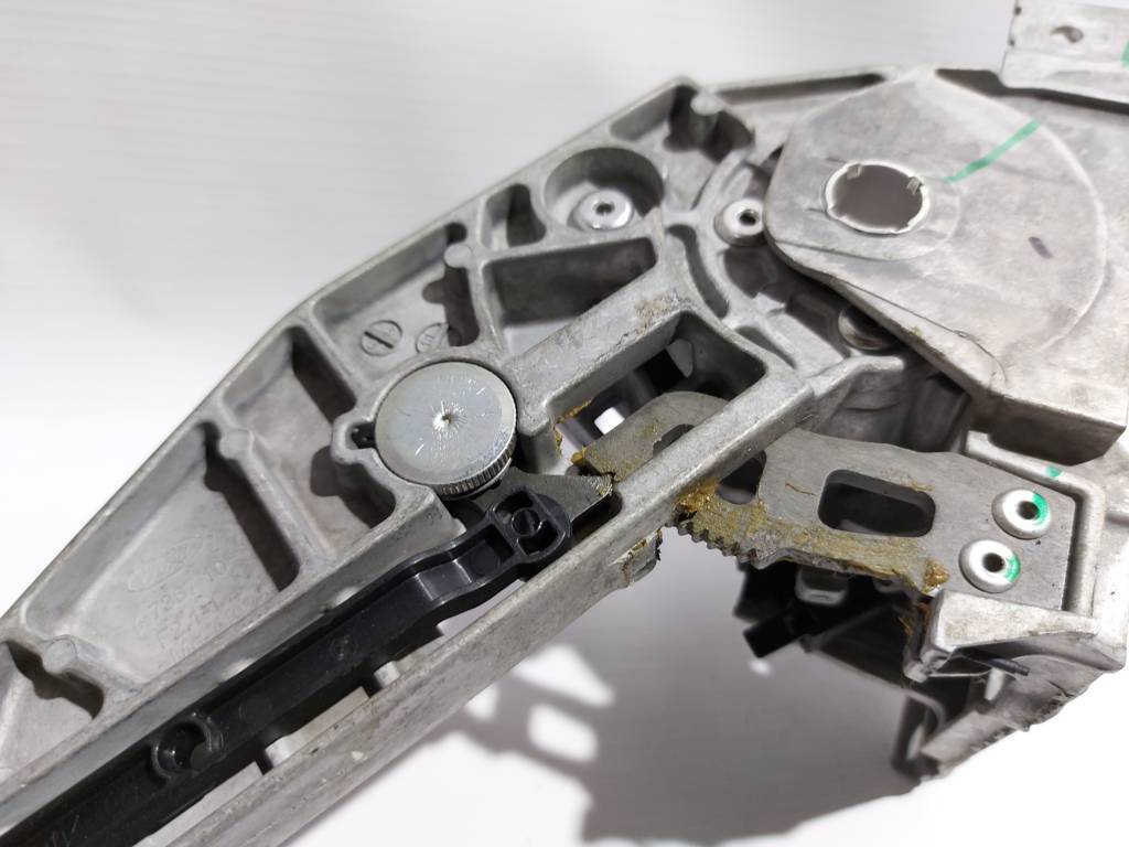 Escape Рычаг стояночного тормоза Ford Escape 2013-2016 CV6Z-2780-B Ford Escape 8