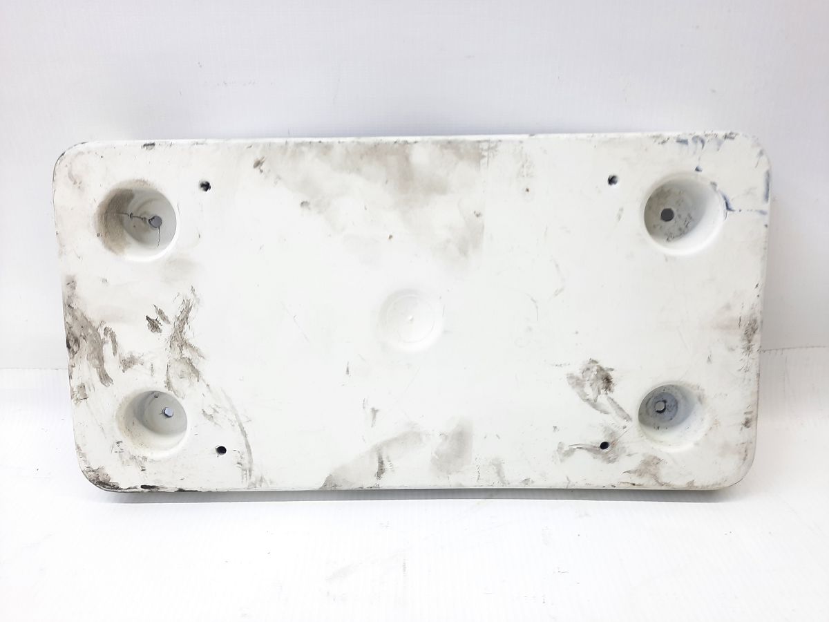 Escalade. Рама під номер бампера переднього Cadillac Escalade 2017-2020 23158734 Cadillac Escalade Escalade. Рама під номер бампера переднього Cadillac Escalade 2017-2020 23158734 Cadillac Escalade