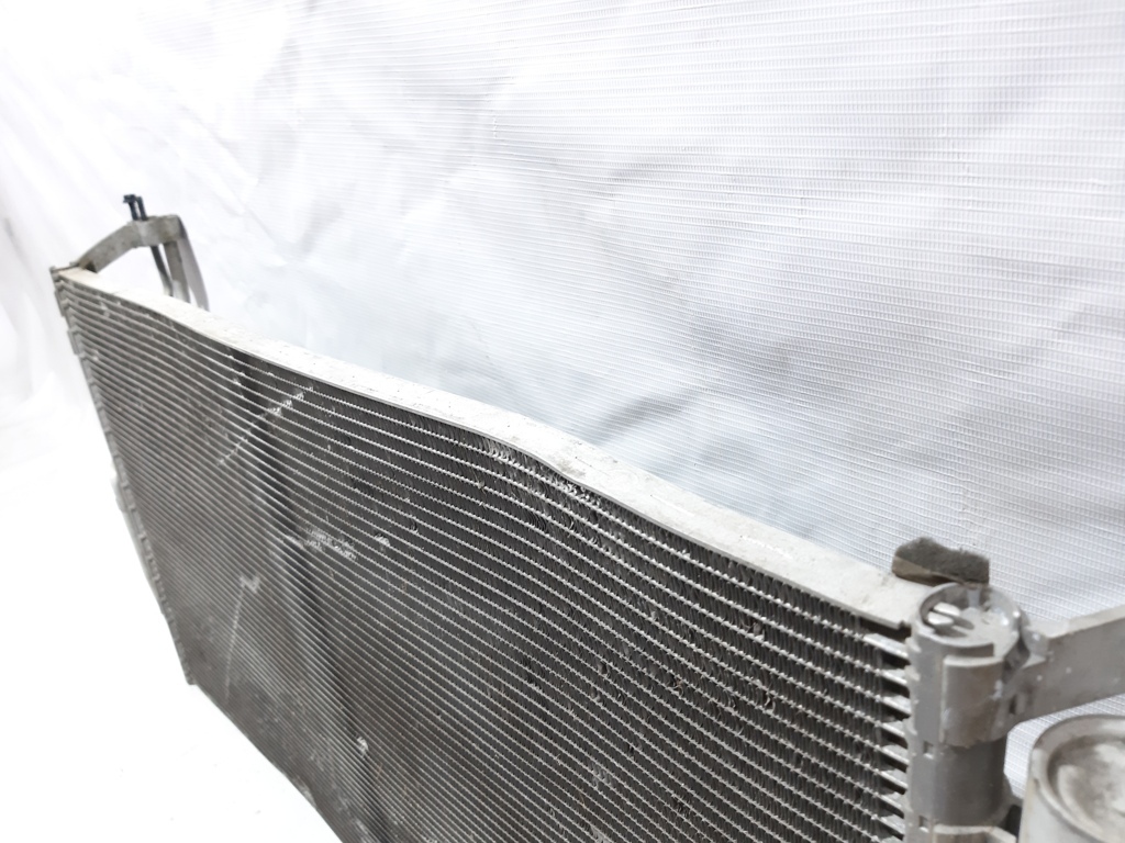 Cadenza Радіатор кондиціонера Kia CADENZA 2011-2016 976063S161 Kia CADENZA 4 Cadenza Радіатор кондиціонера Kia CADENZA 2011-2016 976063S161 Kia CADENZA 4