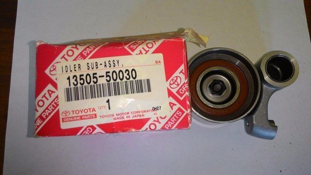 Ролики обводные. Ролик ремня ГРМ TOYOTA 1350550030 Ролики обводные. Ролик ремня ГРМ TOYOTA 1350550030