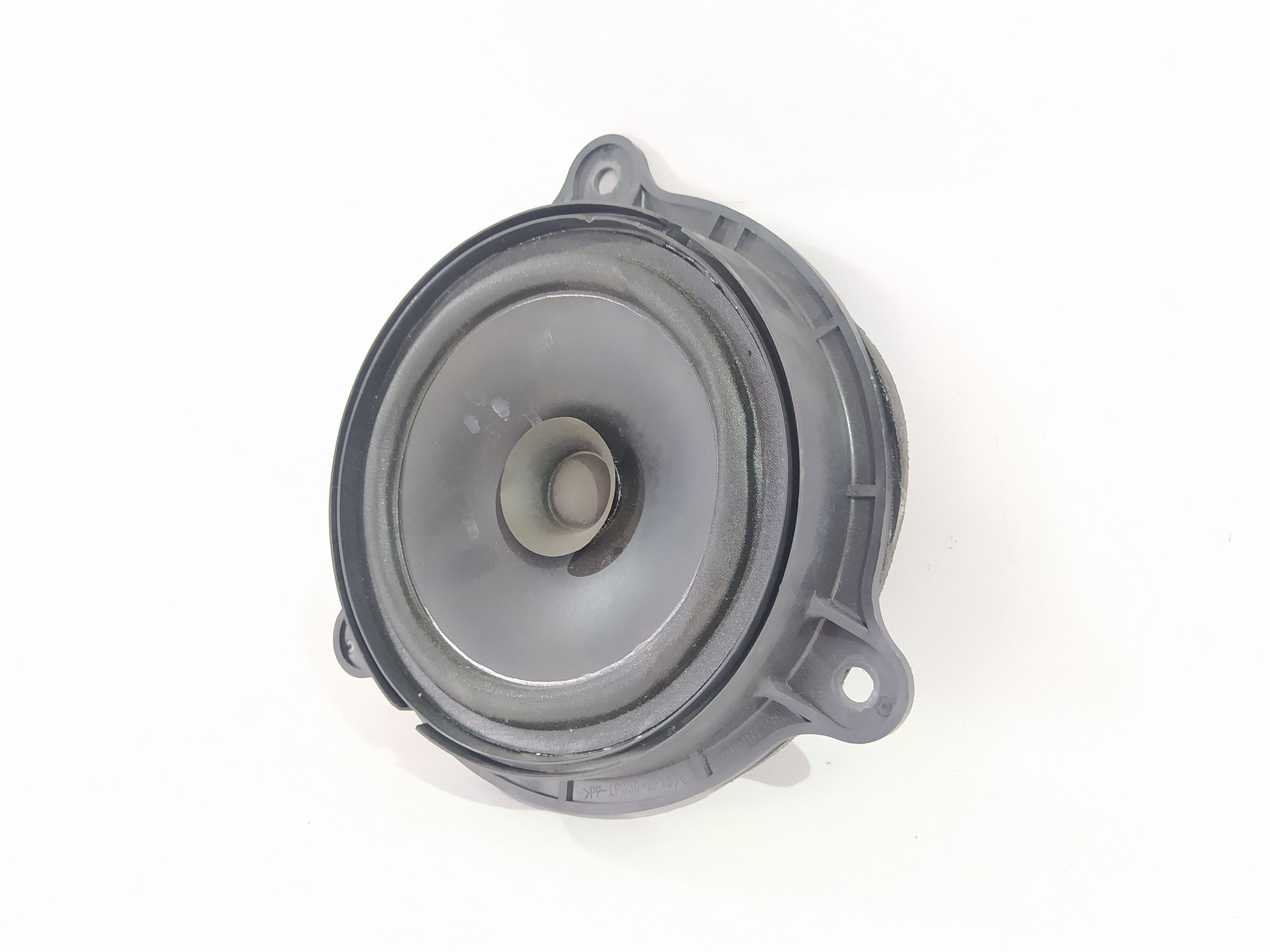 Versa note Динамик двери задней/передней правой\левой Nissan Versa Note 2014-2019 281569FF0A Nissan Versa Note 3 Versa note Динамик двери задней/передней правой\левой Nissan Versa Note 2014-2019 281569FF0A Nissan Versa Note 3