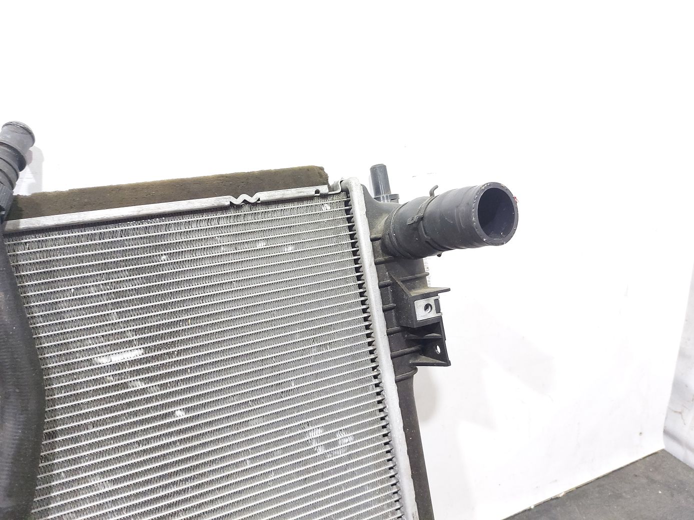 Xf Радіатор системи охолодження Jaguar XF 2013-2015 C2D38733 Jaguar XF 4