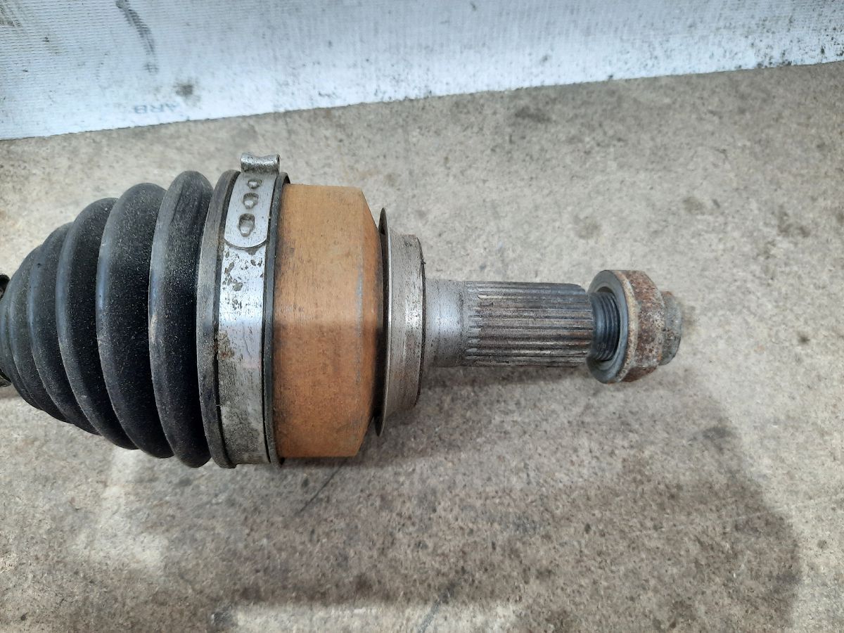 Insight Полуось передняя правая Honda Insight 2010-2014 44305TF0N01 Honda Insight 8
