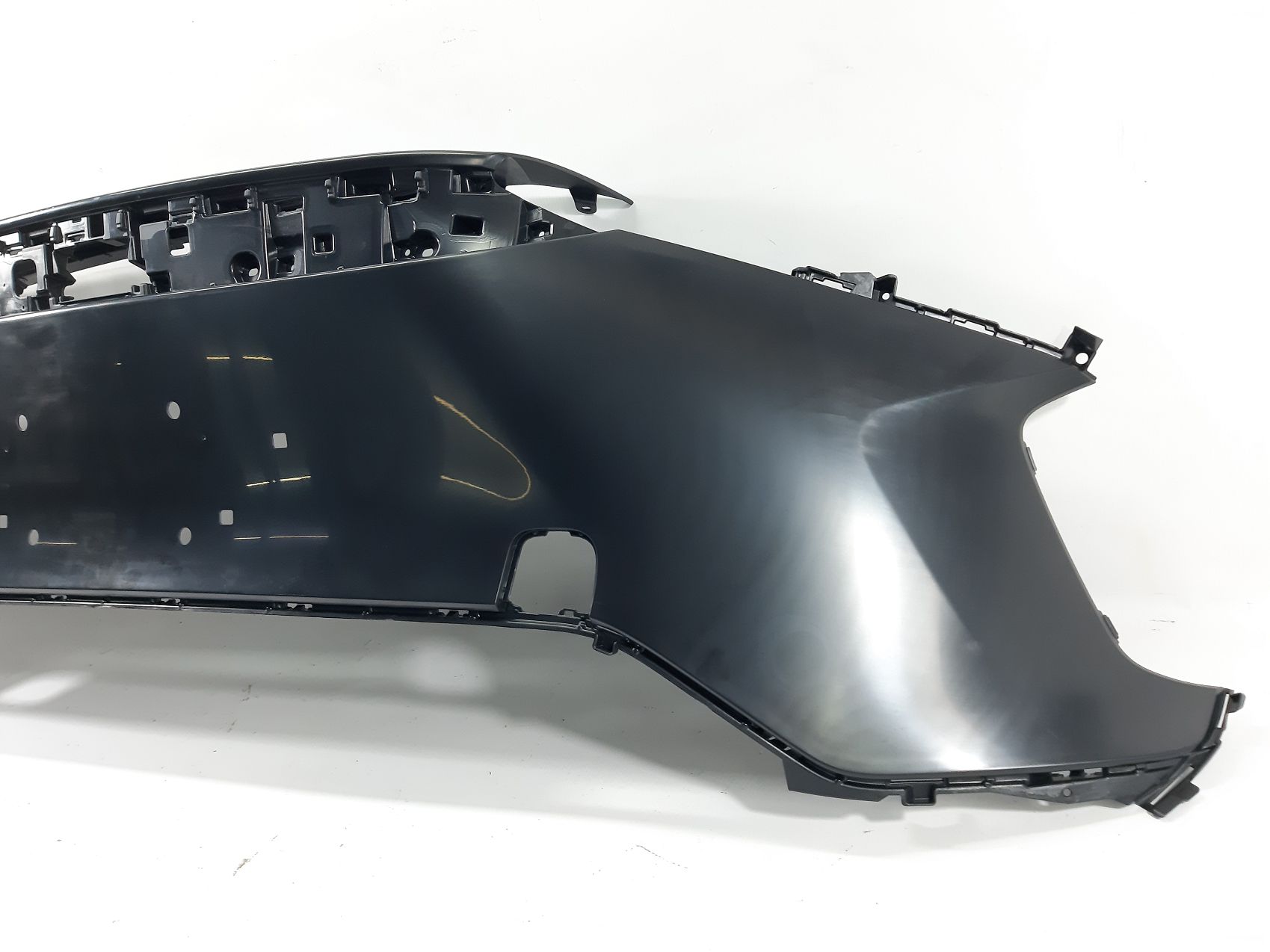 Передні бампери Бампер передній Toyota BZ4X 2022 52119-0R937 Toyota bB 3