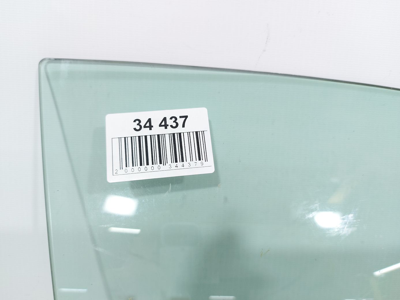 Focus Скло дверей передньої правої Ford Focus 2012-2018 F1EZ5821410A Ford Focus 6