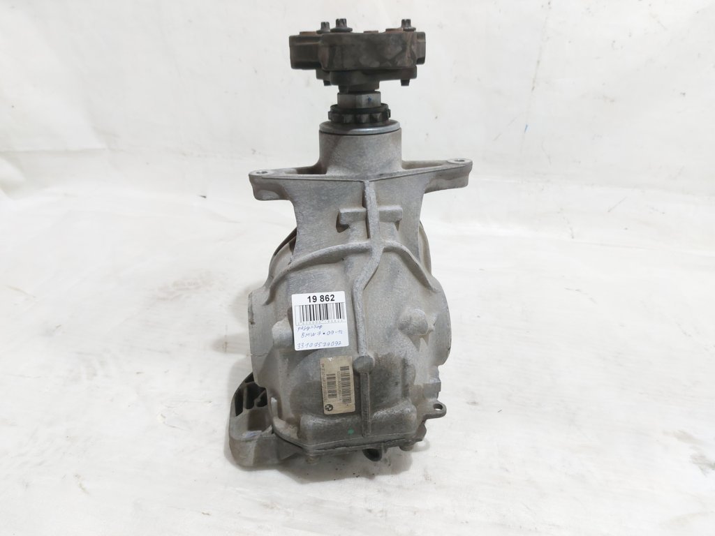 7 series. Редуктор BMW 7 2009-2012 33107577097 BMW 7